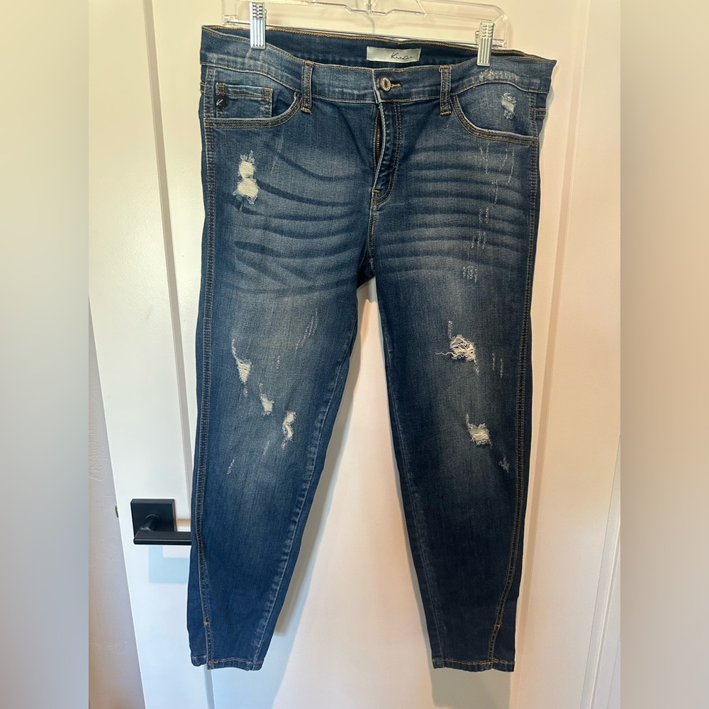 KanCan Blue Ankle Cropped Jeans with Distressed Details Size 15 NWOT